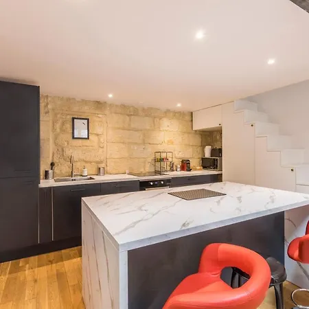 La Parenthese Roucher - Duplex Climatise T2 Coeur Ecusson Meuble Toursime 3 Etoiles * מונפלייה