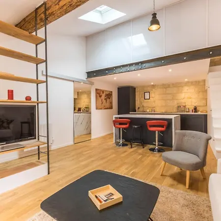 דירה La Parenthese Roucher - Duplex Climatise T2 Coeur Ecusson Meuble Toursime 3 Etoiles *